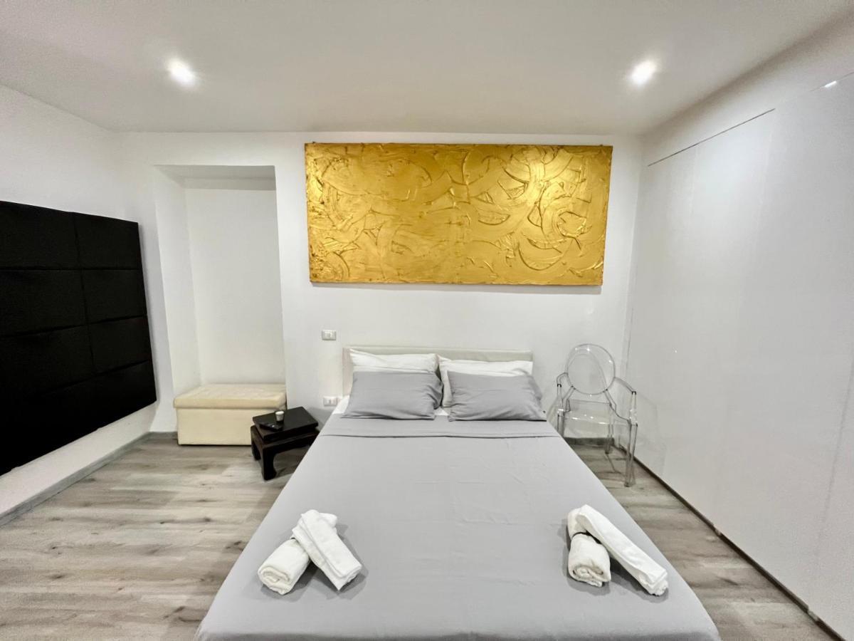 Abstract House Design Home In Center Of Turim Exterior foto